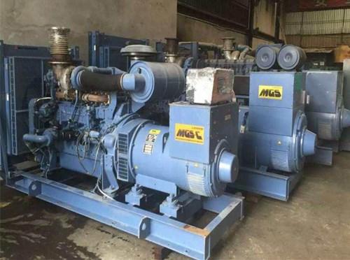 和平发电机组带负载降电压是什么原因照成的？