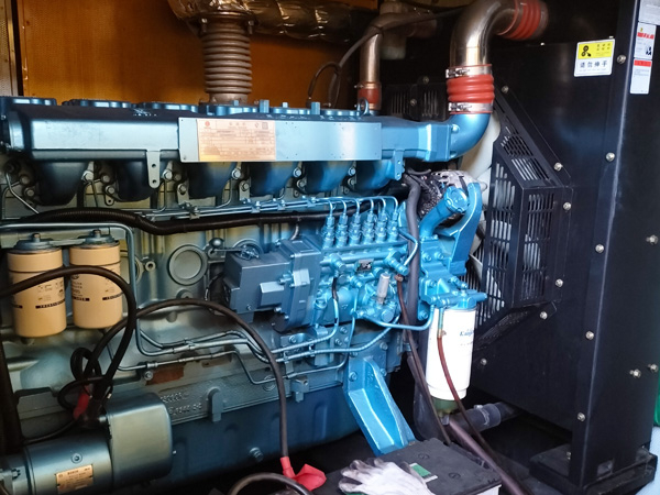 和平磷酸铁锂蓄电池的使用寿命与哪些因素有关？