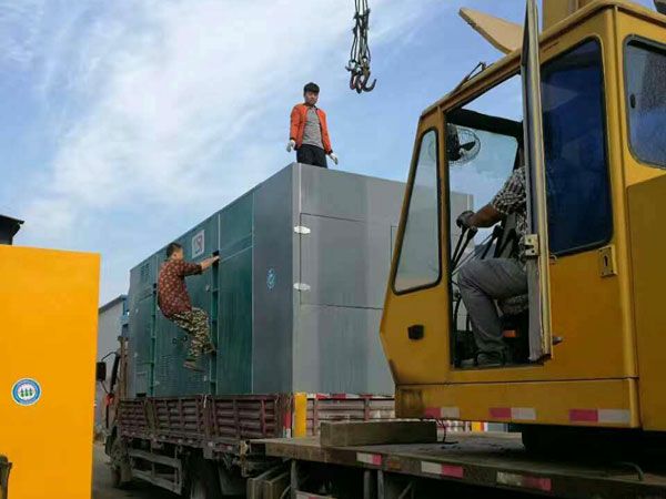 和平如何判断水冷式机油散热器密封件是否需要更换？